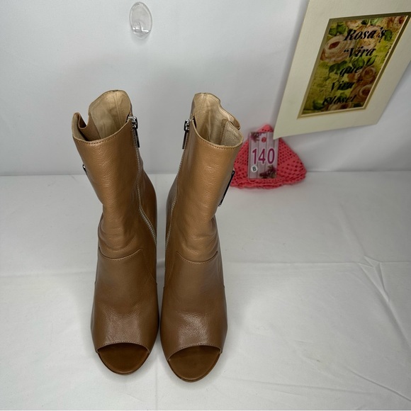 Michael Michael Kors Tan Leather Upper Peep Toe Boots Size 9.5 - Picture 2 of 16
